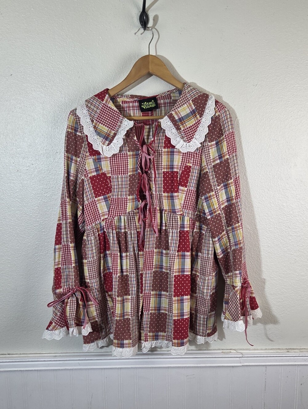 Tunnel Vision Patchwork Cottagecore Blouse Top Plaid Lace Puff Sleeve Y2K Large